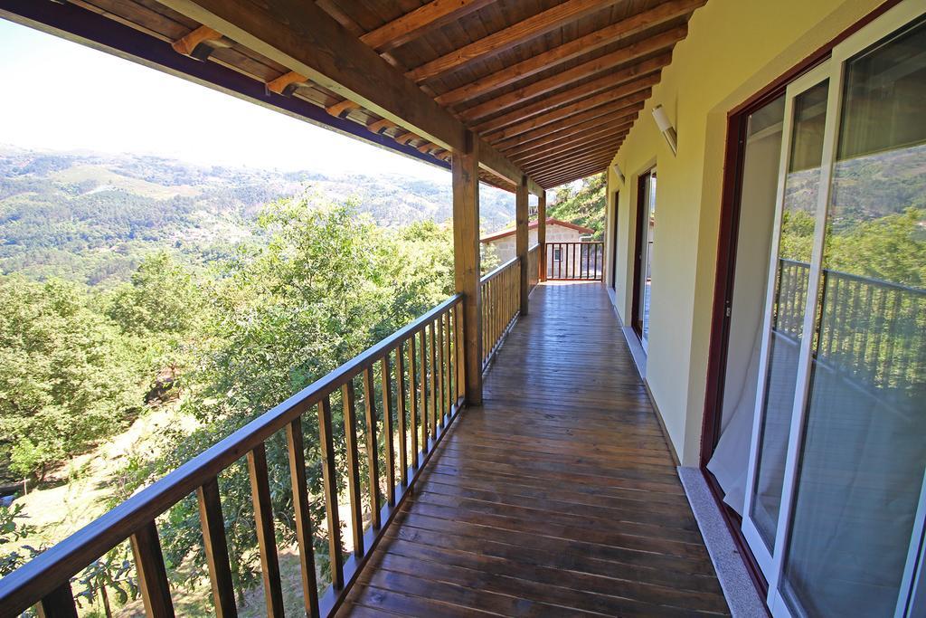 Encostas Da Torre Konuk evi Terras de Bouro Dış mekan fotoğraf